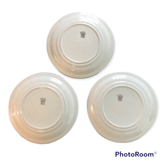 Georgian China Set Of 3 VTG Tudor Rose 9" Diameter 22 Karat Gold Dinner Plates - Picture 2 of 10